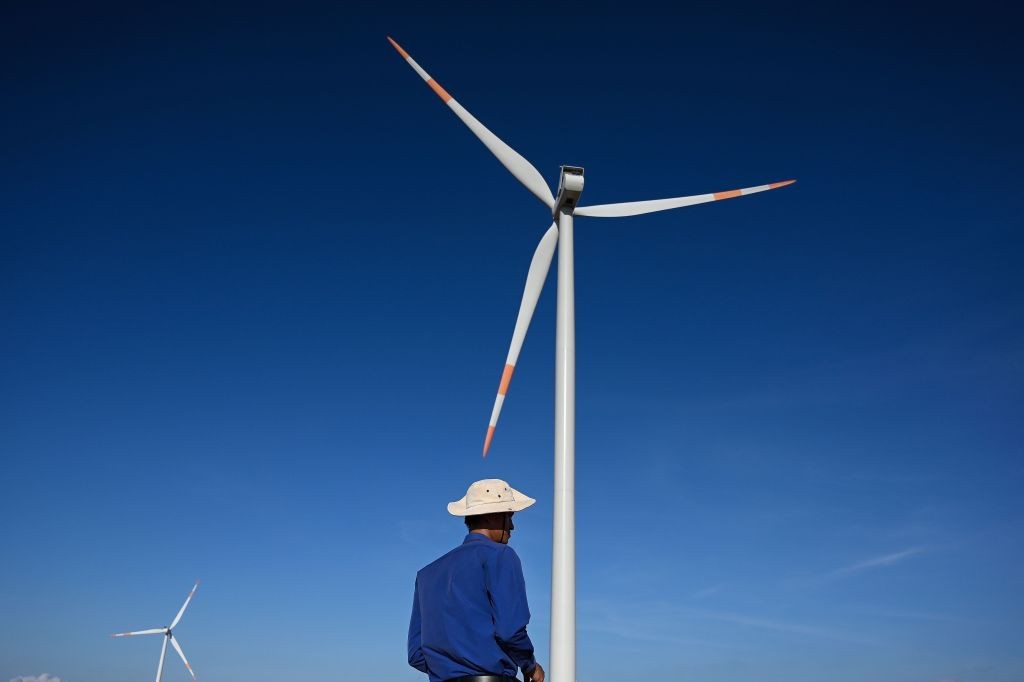 Energy Transition Investment: $21 Billion Bet on Future Growth