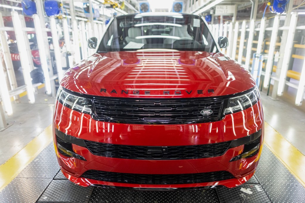 Jaguar Land Rover Production Halt: Cyberattack Impact
