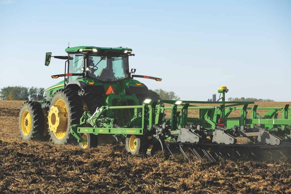 John Deere Self-Driving Tractor Launching This Fall