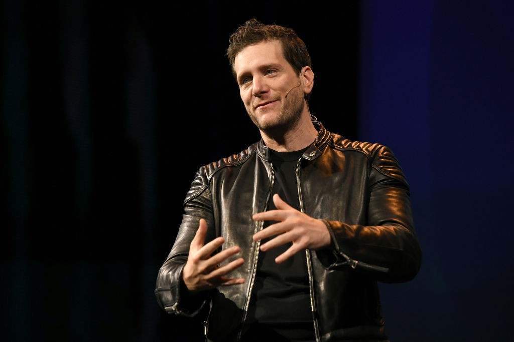 Live Q&A with Yext's Howard Lerman - Join Now!