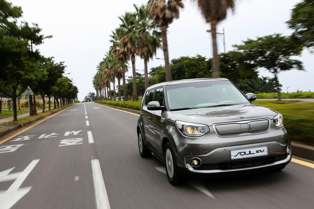 Kia and Uber Partner for EV Discounts in Europe