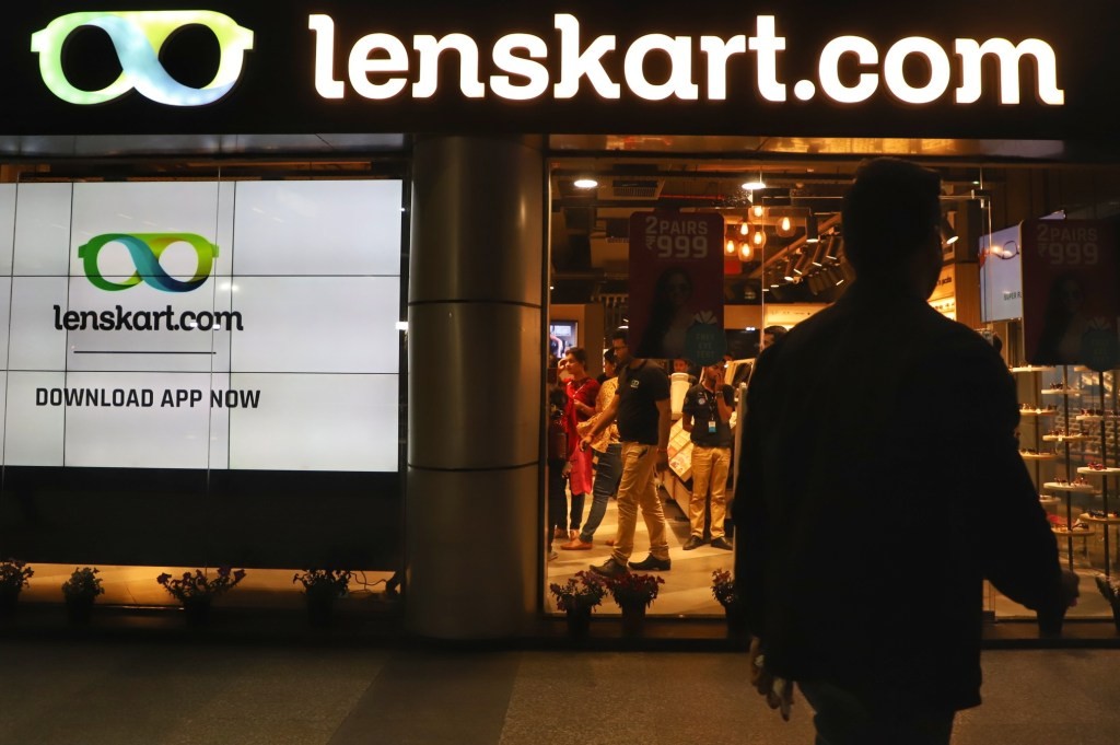 Lenskart Valuation Soars to $2.5 Billion After $220M Investment