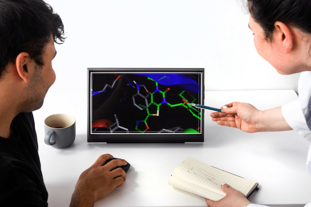 Looking Glass Launches Next-Gen Holographic Displays