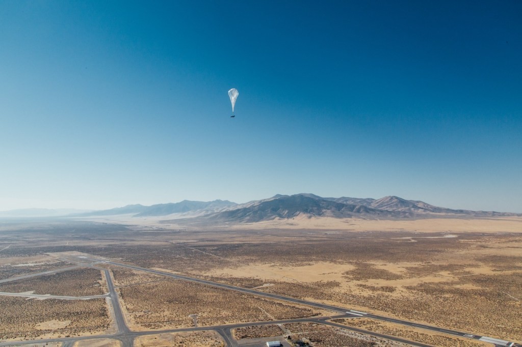 Loon Balloon Sets New Flight Record: 312 Days Aloft