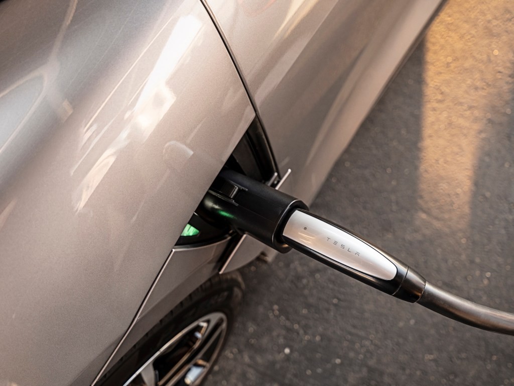 Lucid Air and Tesla Supercharger Access: What You Need to Know