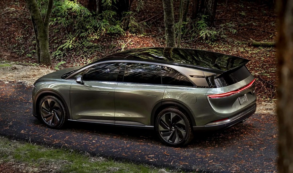 Lucid Gravity SUV EPA Range: 450 Miles Confirmed