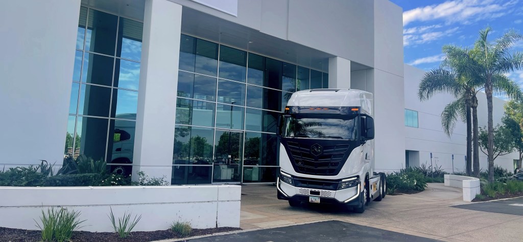 Lucid Motors Acquires Nikola's Arizona Factory - Auction Win