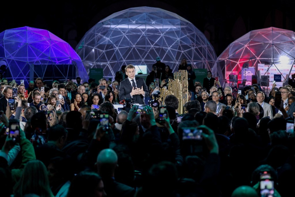 Macron Calls for EU AI Regulation Simplification