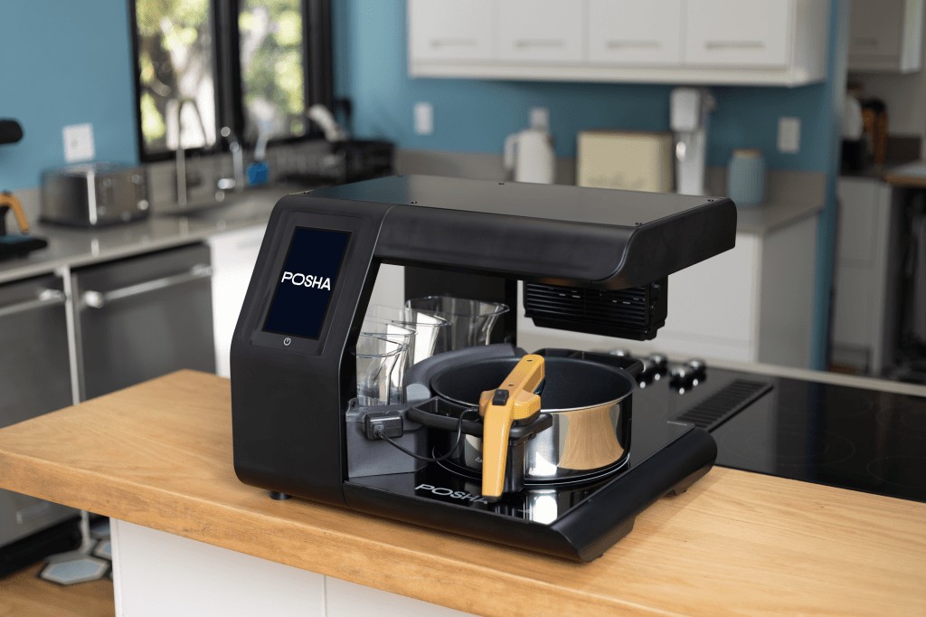 Posha: The Countertop Robot That Cooks For You