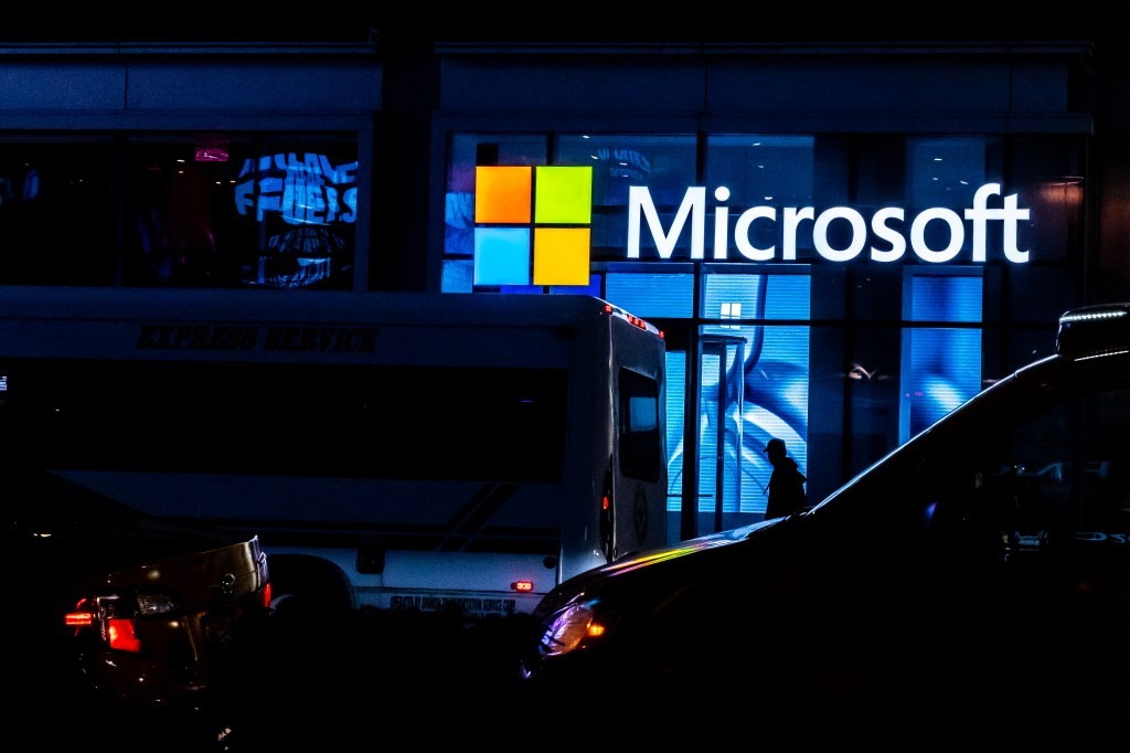 Microsoft Reports Rise in Government Data Request Secrecy Orders