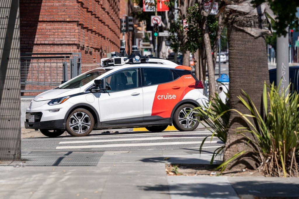 Microsoft to Report $800M Loss from Cruise Robotaxi Shutdown
