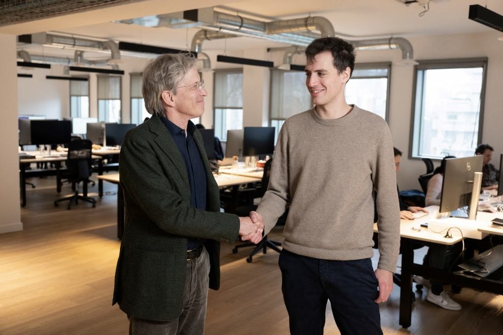 Mistral AI Partners with AFP for Real-Time News in Le Chat