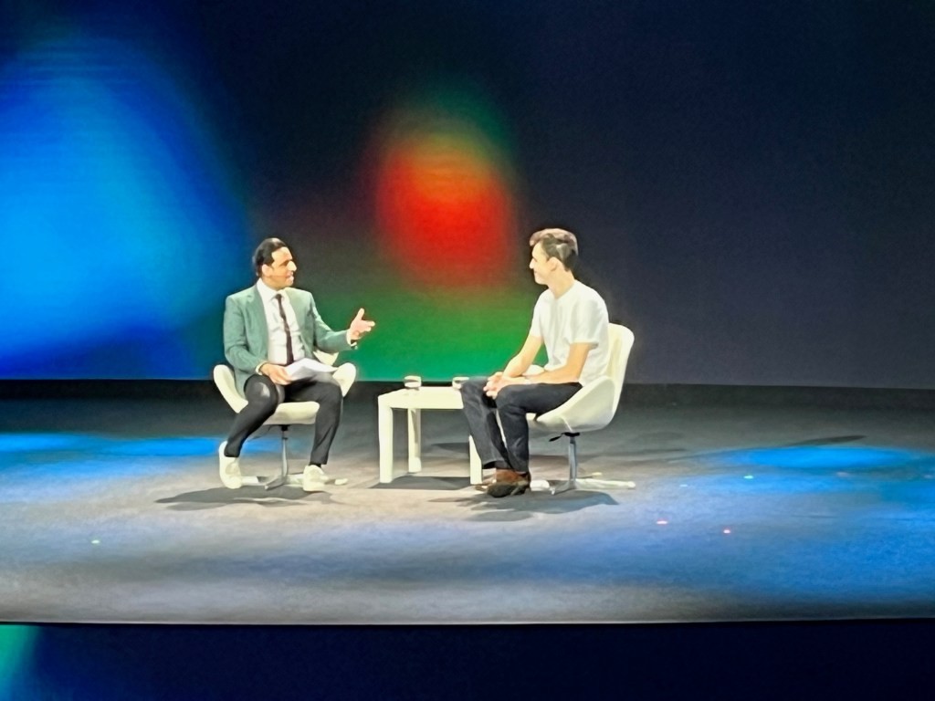 Mistral AI Calls on Telcos to Become Hyperscalers