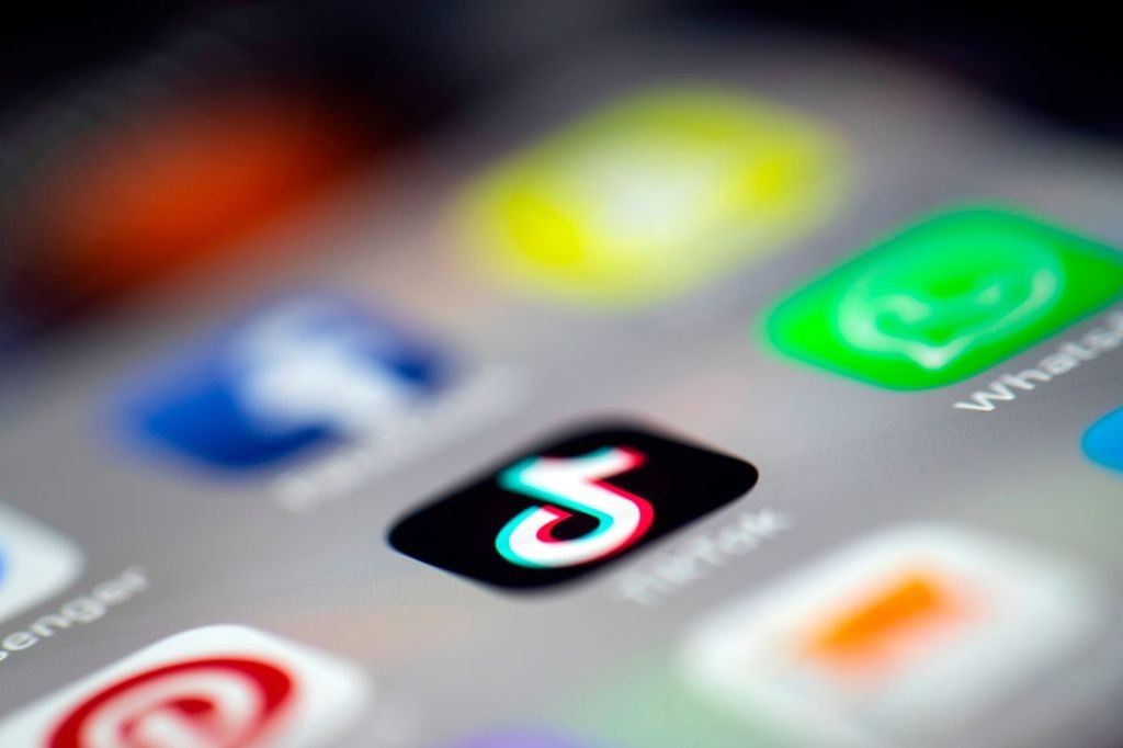 TikTok to Surpass 1.2 Billion Users in 2021 - New Forecast