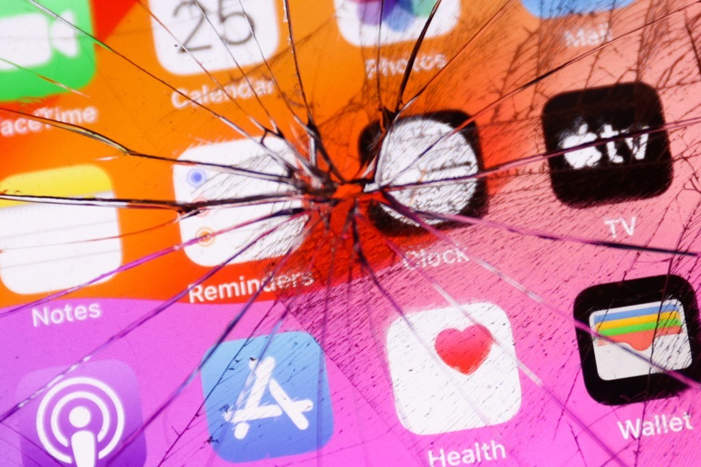 Zero-Day Startup Offers $20 Million for Smartphone Hacks