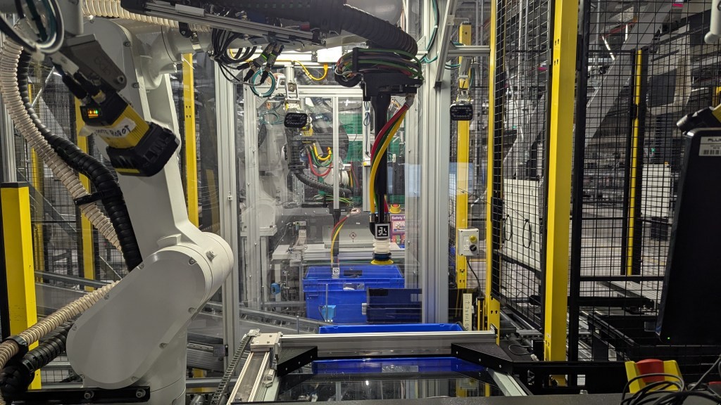 NoMagic Secures $44M Funding for AI Robotic Arms