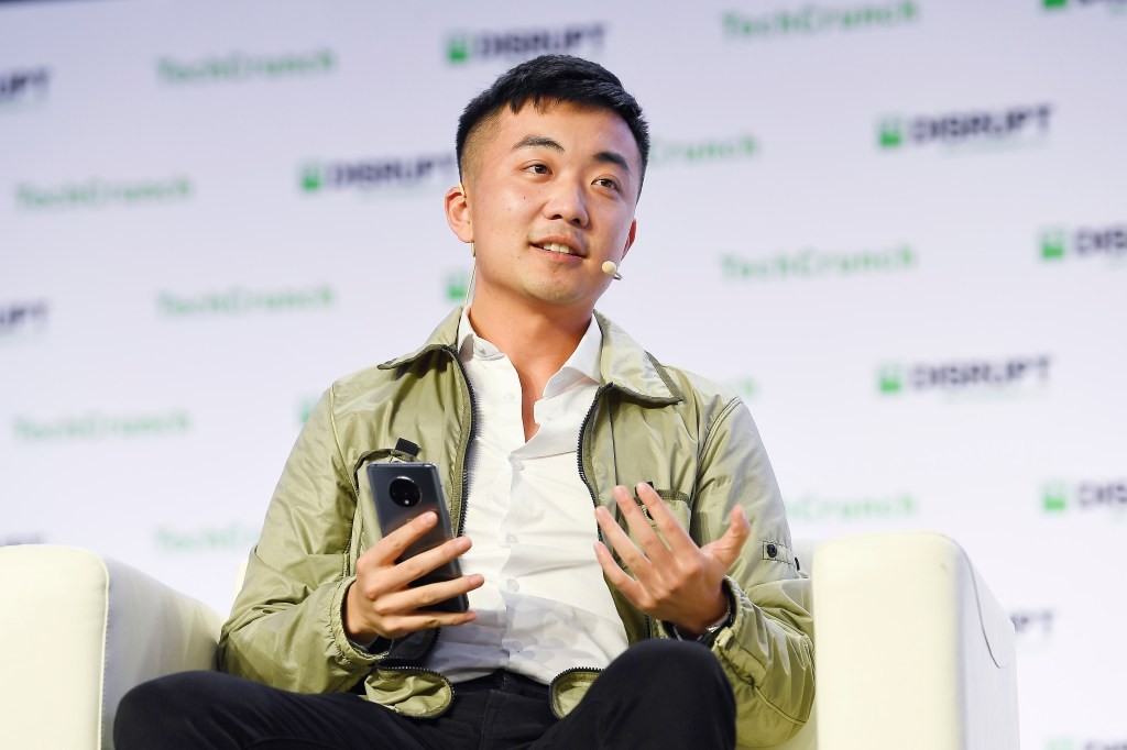 Carl Pei Leaves OnePlus to Launch New Venture