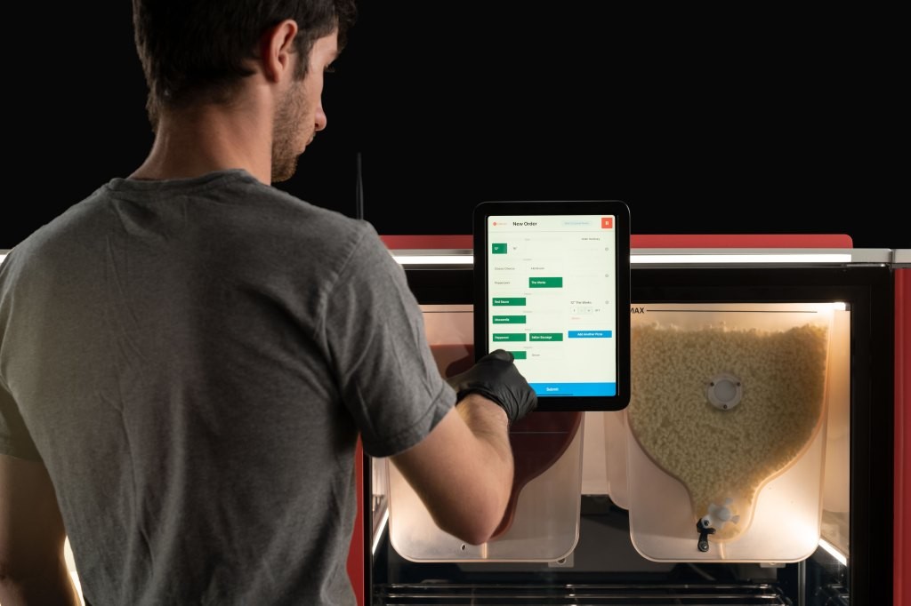 Picnic Launches First Robotic Pizza System | Automated Pizza Making