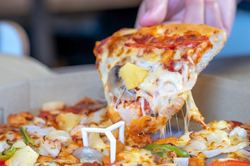 Pineapple on Pizza: A WordPress.org Login Requirement?
