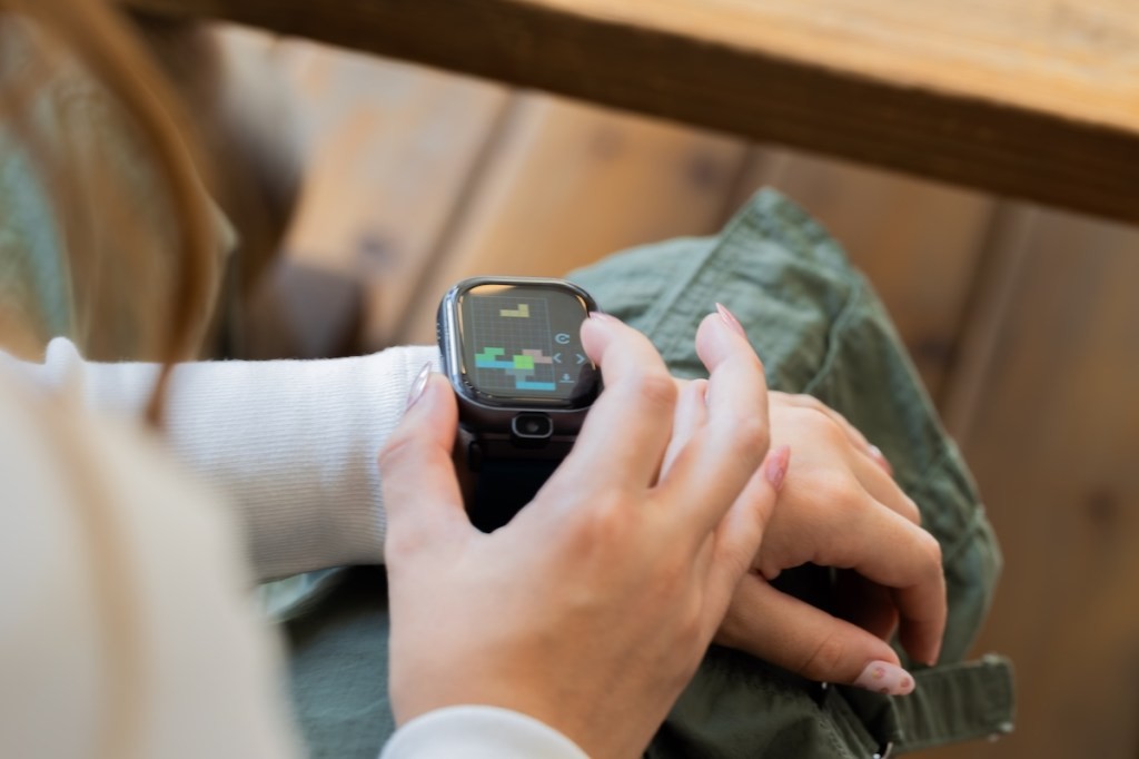 AI Smartwatch for Kids | Pinwheel