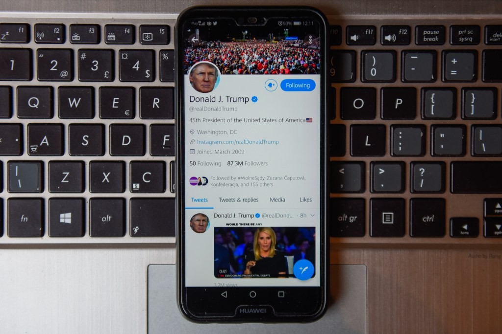 Trump's Twitter Hacked: Security Expert Guesses Password