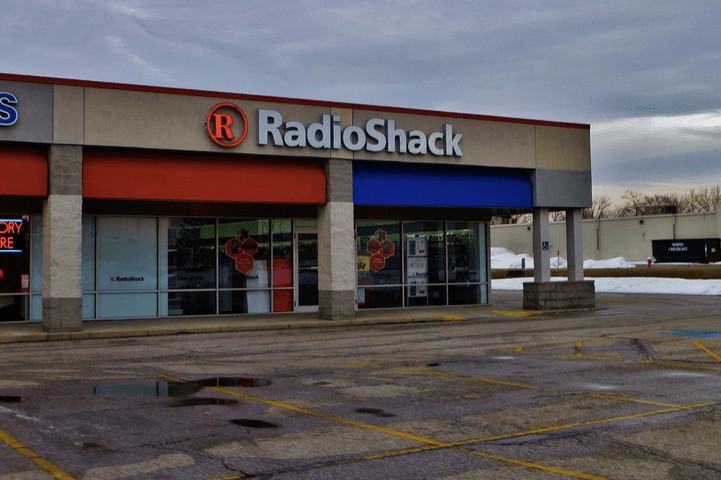RadioShack Returns to CES 2025 - A Comeback?