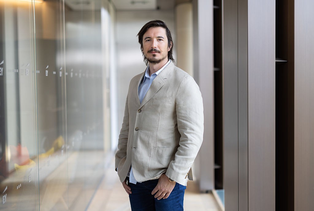 Robinhood Launches Copy Trading, Cautions Competitors on Regulation