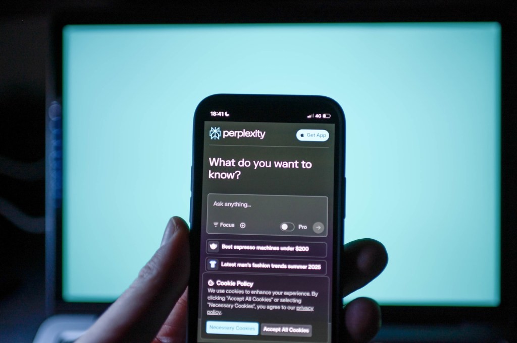 Samsung to Integrate Perplexity AI in Phones - Latest News
