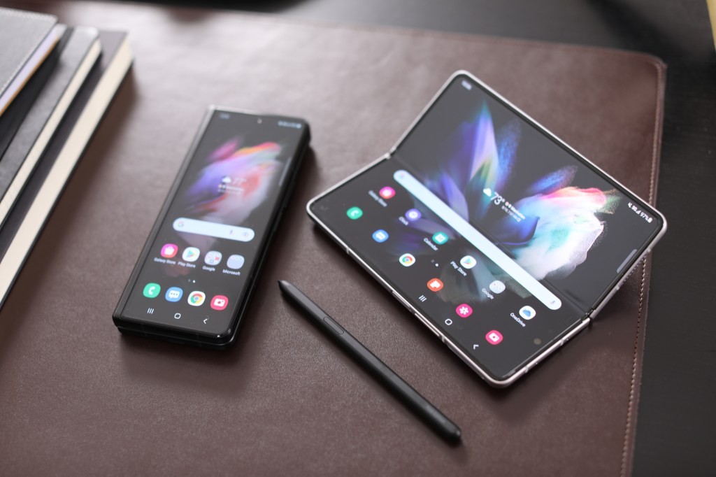 Samsung Galaxy Fold Latest Model: Stylus, Waterproofing & Under-Display Camera