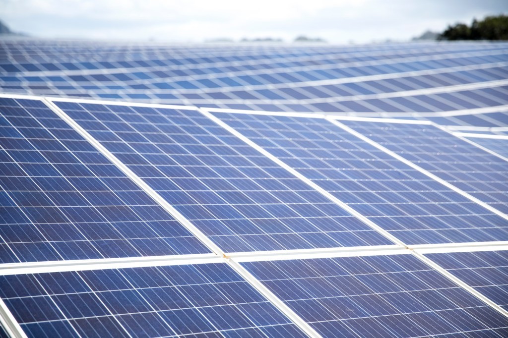 SEC Investigates Tesla Over Solar Panel Defect Allegations