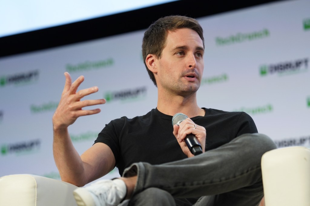 Snap CEO Launches LA Wildfire Recovery Program - Support Efforts
