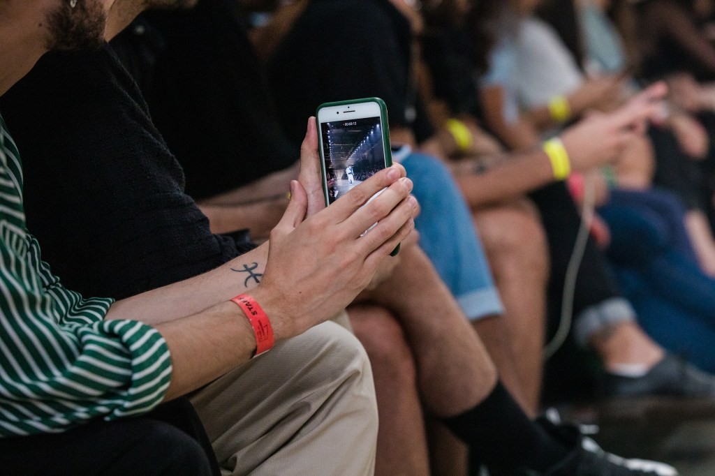 Snap Partners with Moj for Camera Kit Rollout
