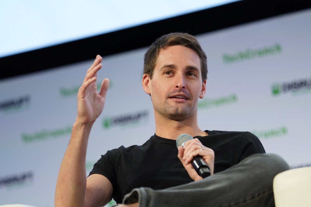Snap Stock Soars: Earnings Beat Fuels Explosive Growth