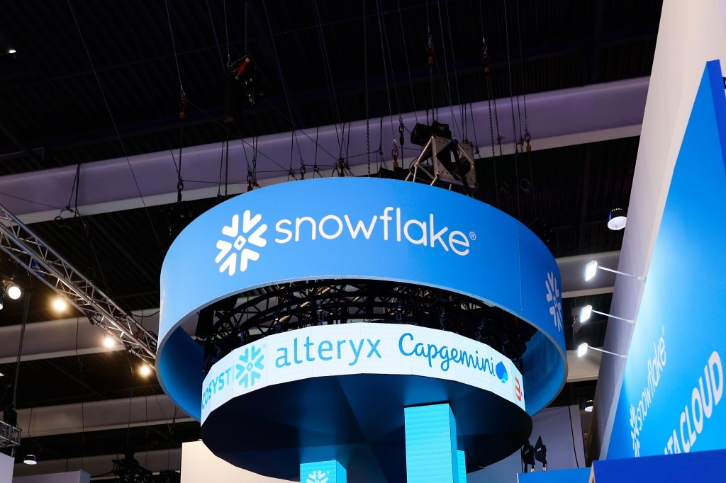 Snowflake Launches $200M Startup Accelerator Program