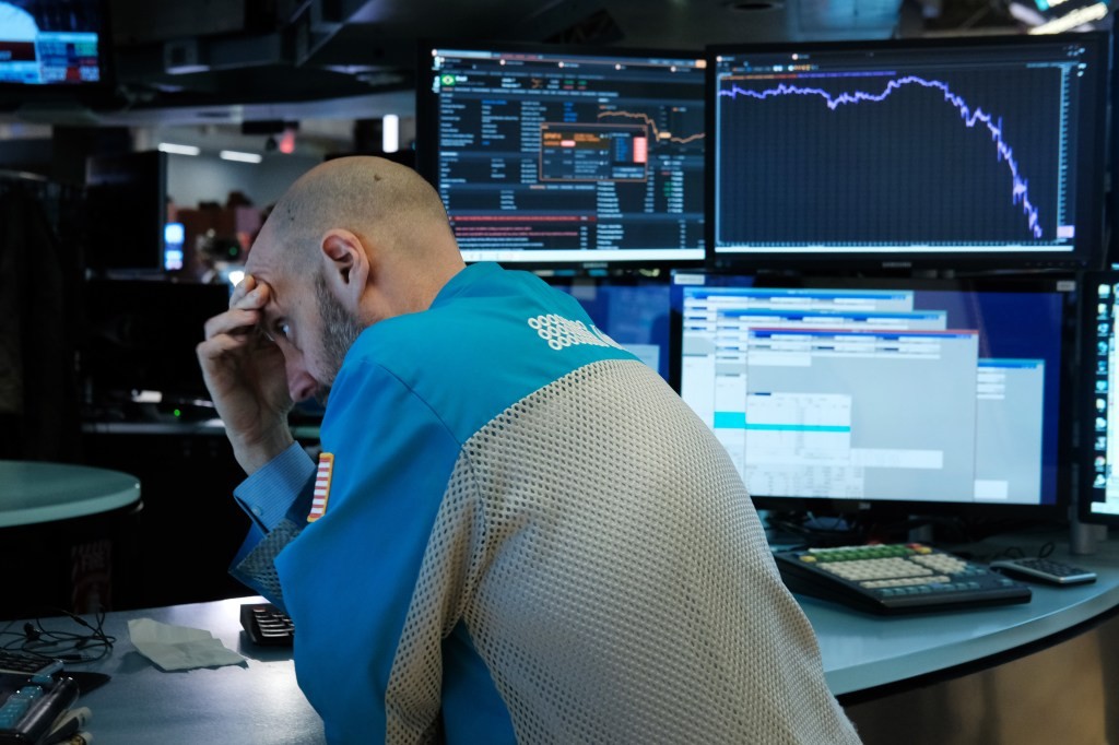 Software Stocks Decline: What's Happening?