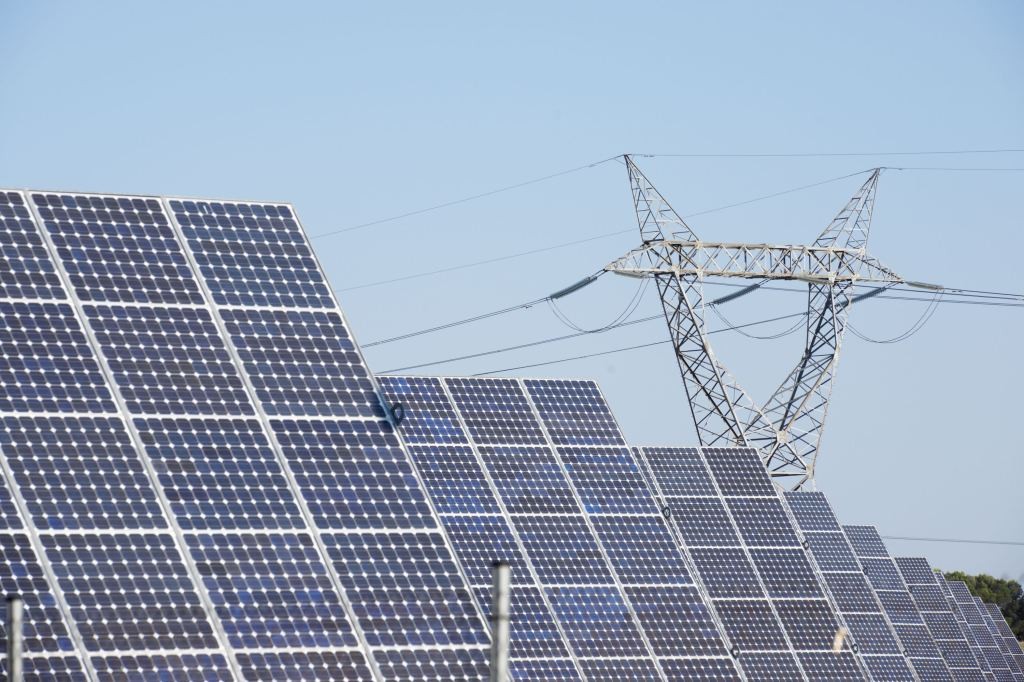 Solar Power Growth in 2024 Offset by Increased Natural Gas Use