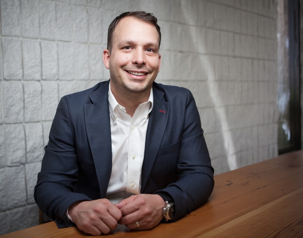 Gusto Acquires Guideline for $600M, Plans Divestiture of Rival Customers