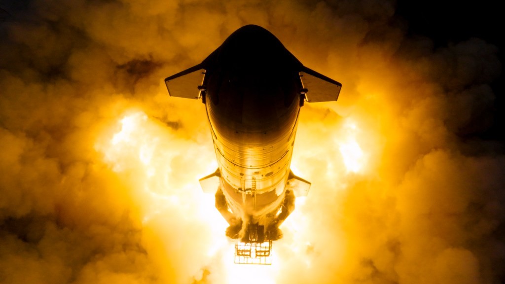 Starship Self-Destructs: SpaceX Reports Failure After Leaks