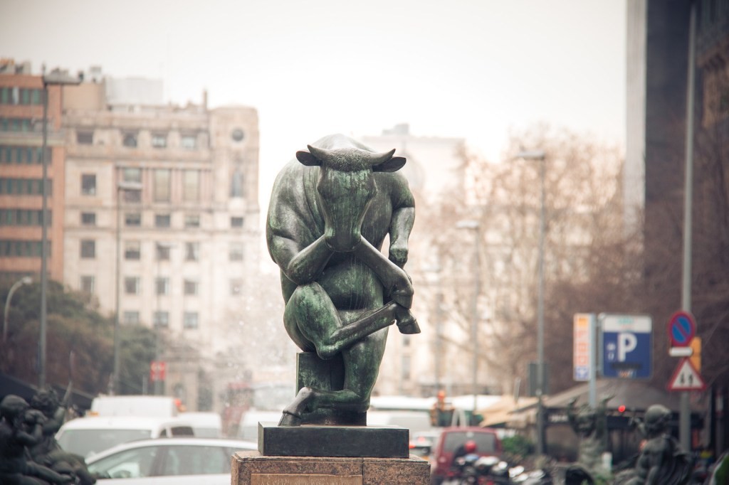 Spain's Startup Plan: A 10-Year Vision for Economic Growth