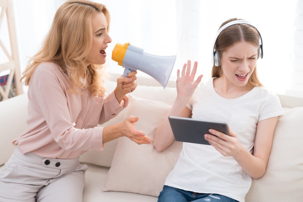 Spokn: Audio Storytelling for Internal Communications