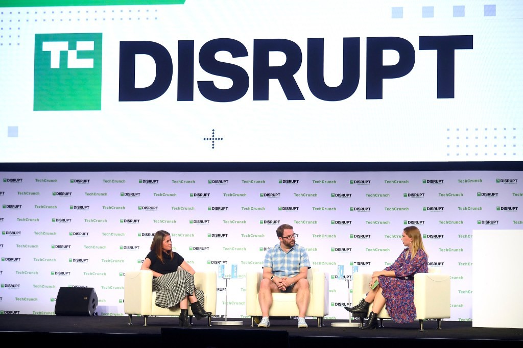 TechCrunch Disrupt 2021: Startup Alley Applications Open