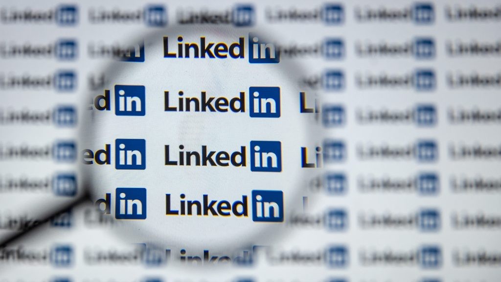 Supreme Court Revives LinkedIn Data Scraping Case - User Data Protection