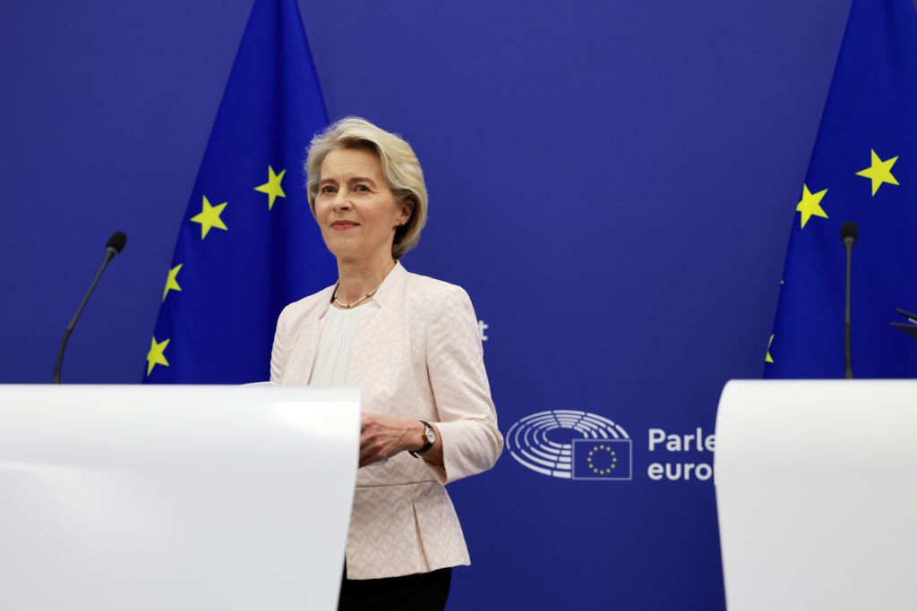 Tech Giants & Startups Urge EU for Simpler AI & Data Rules