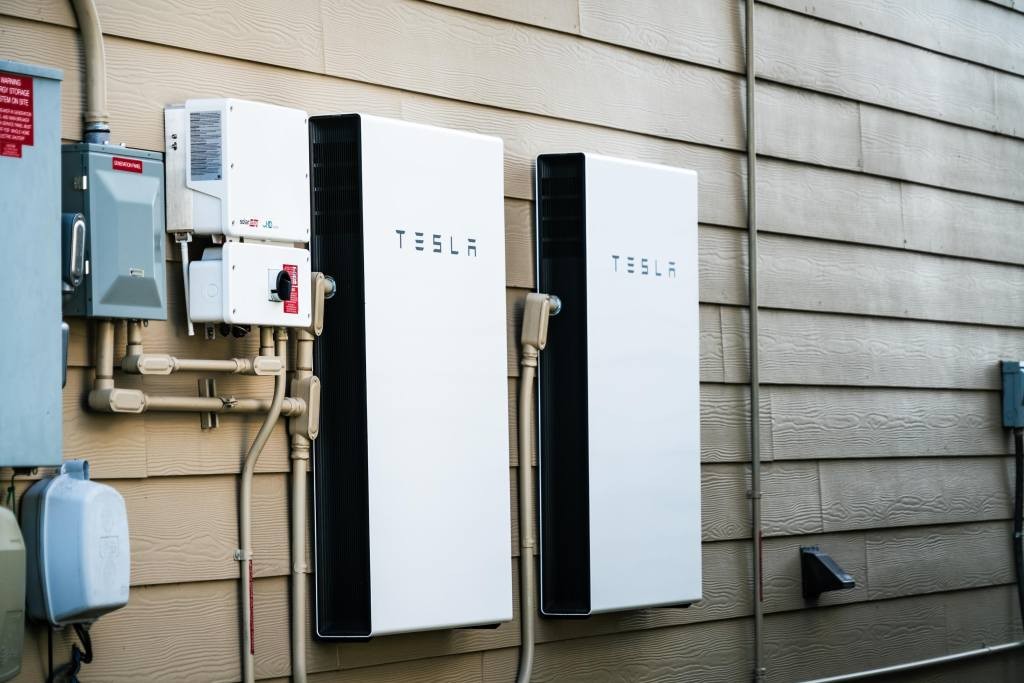 Tesla Asks Senate to Protect Energy Business Growth