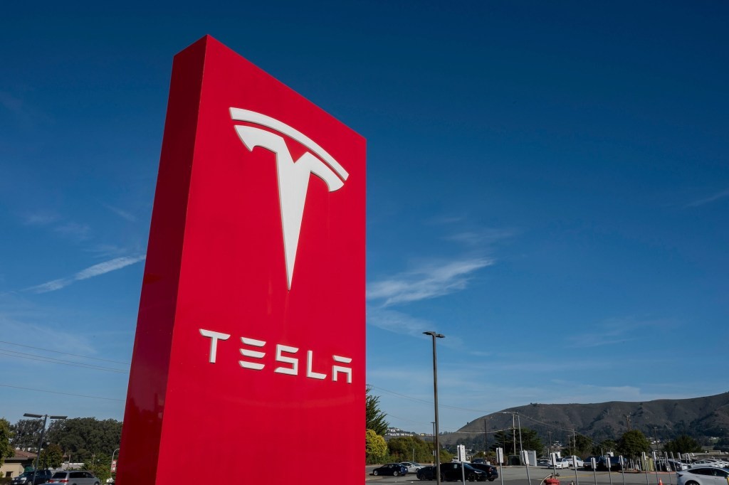 Tesla Sales Slump in Europe Despite EV Sales Increase
