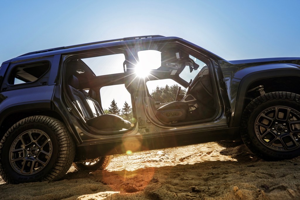 Jeep Recon: The All-Electric Off-Roader is Here