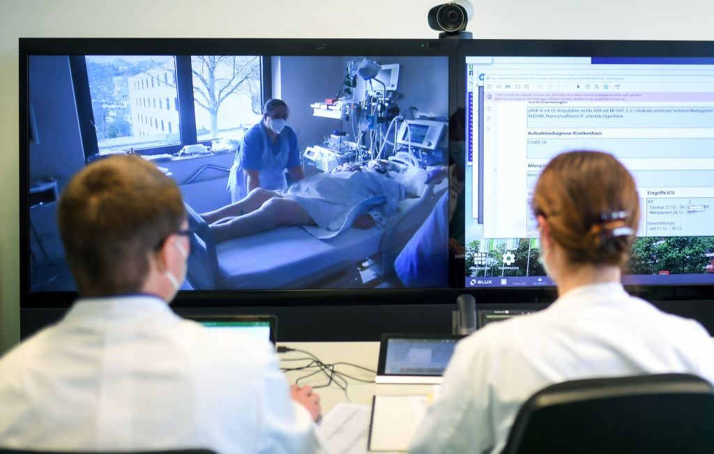 Digital Healthcare Trends 2022: The Growing Power of Tech