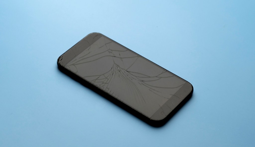 CES 2025: Least Repairable & Sustainable Gadgets | iFixit