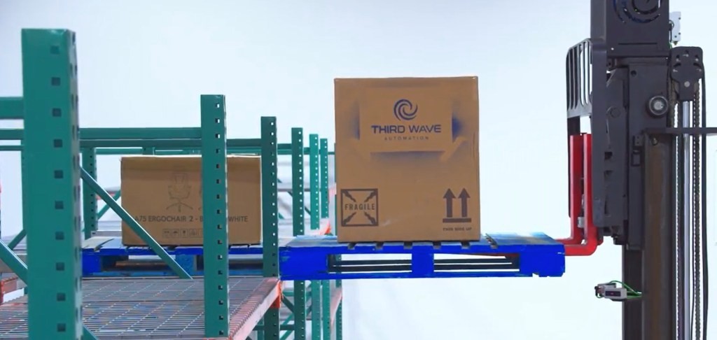 Third Wave Automation Raises $40M for Autonomous Forklifts