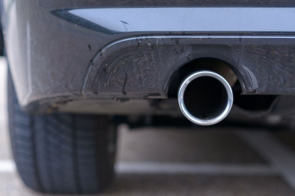 Trump Administration Rolls Back Fuel Economy Standards